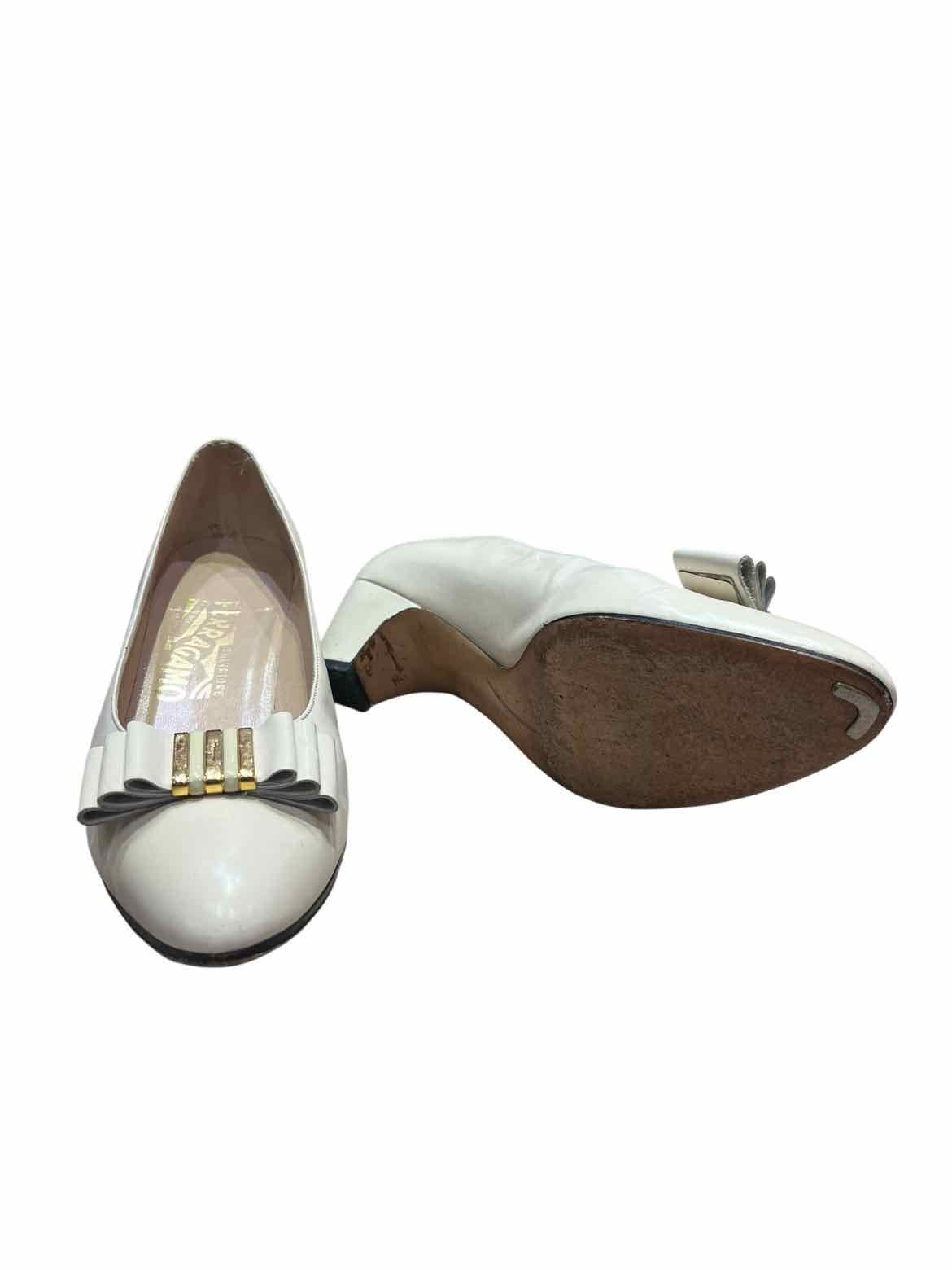Salvador Ferragamo Cream Size 7.5 Shoes