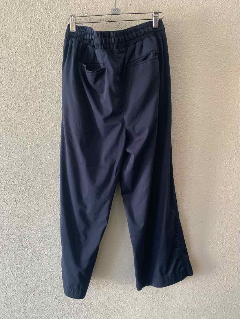tasc Navy Size M Pants