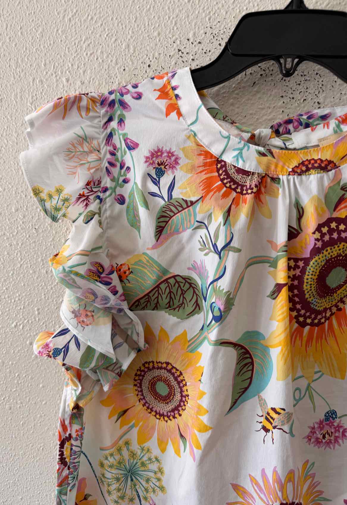 Elie. By Elie Tahari White Multi Size M Shirt