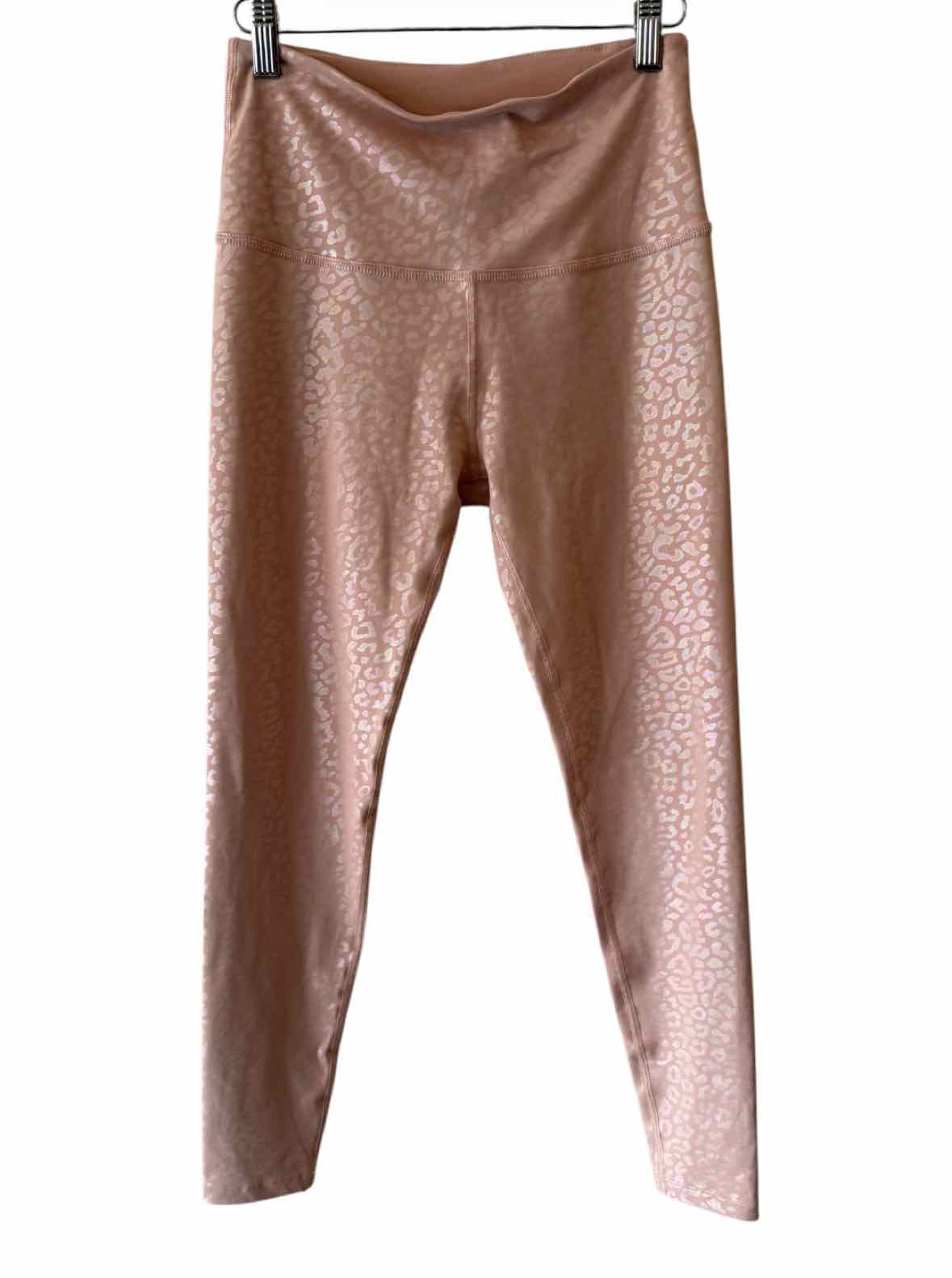 Beyond Yoga Blush Size M Leggings