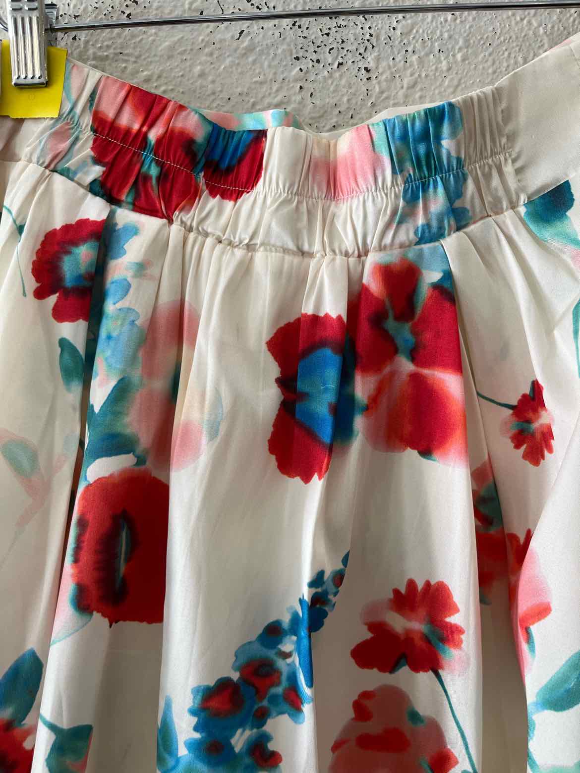 Frances Valentine White Multi Size M Skirt