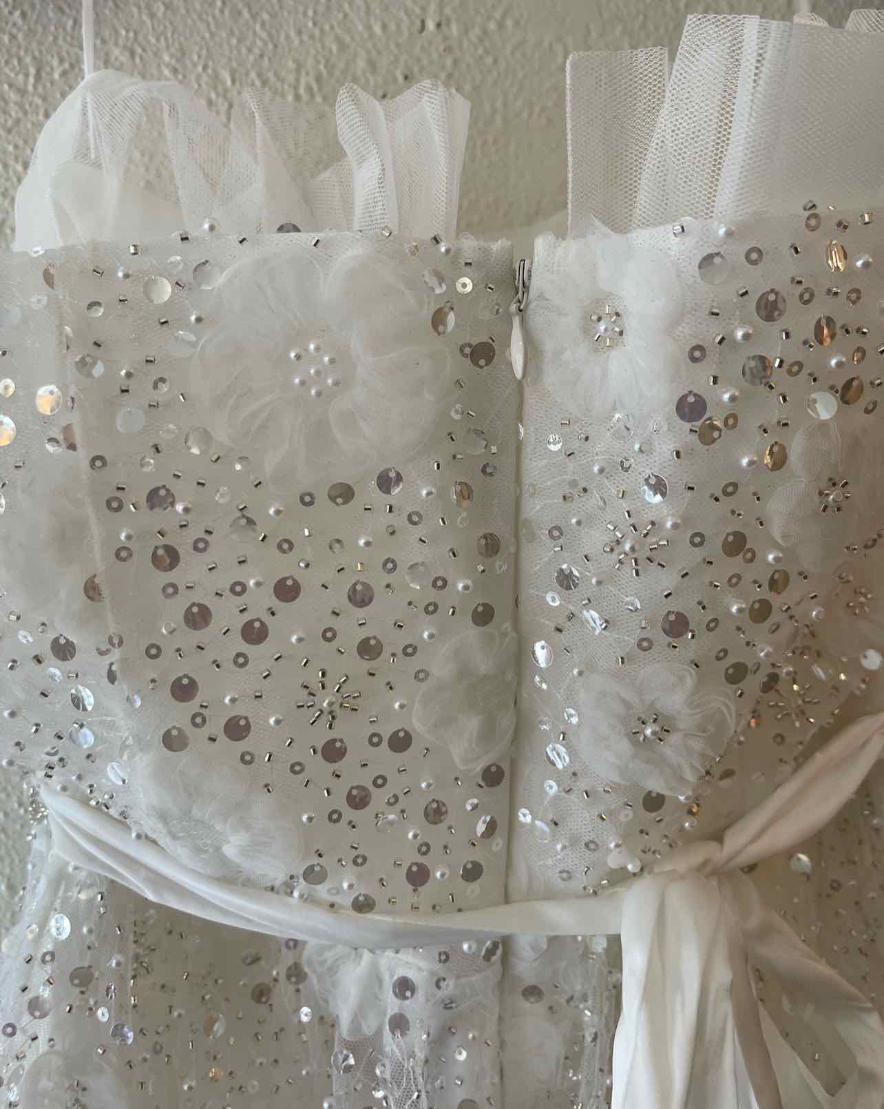 Show Me Your MuMu White Size S Dress