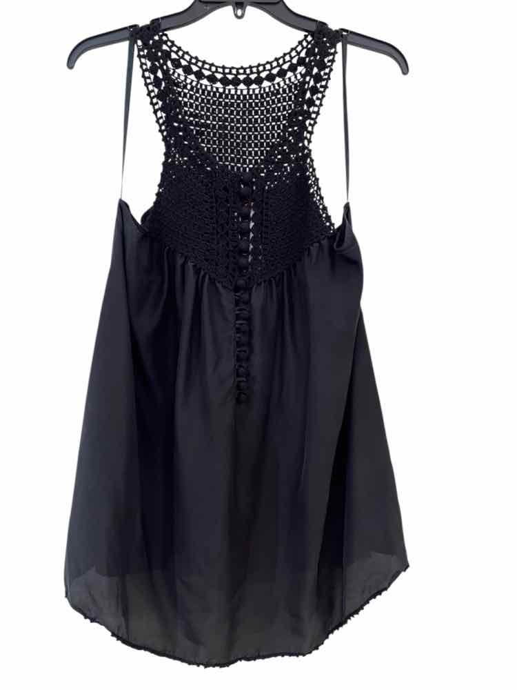 BCBGMax Azria Black Size L Shirt