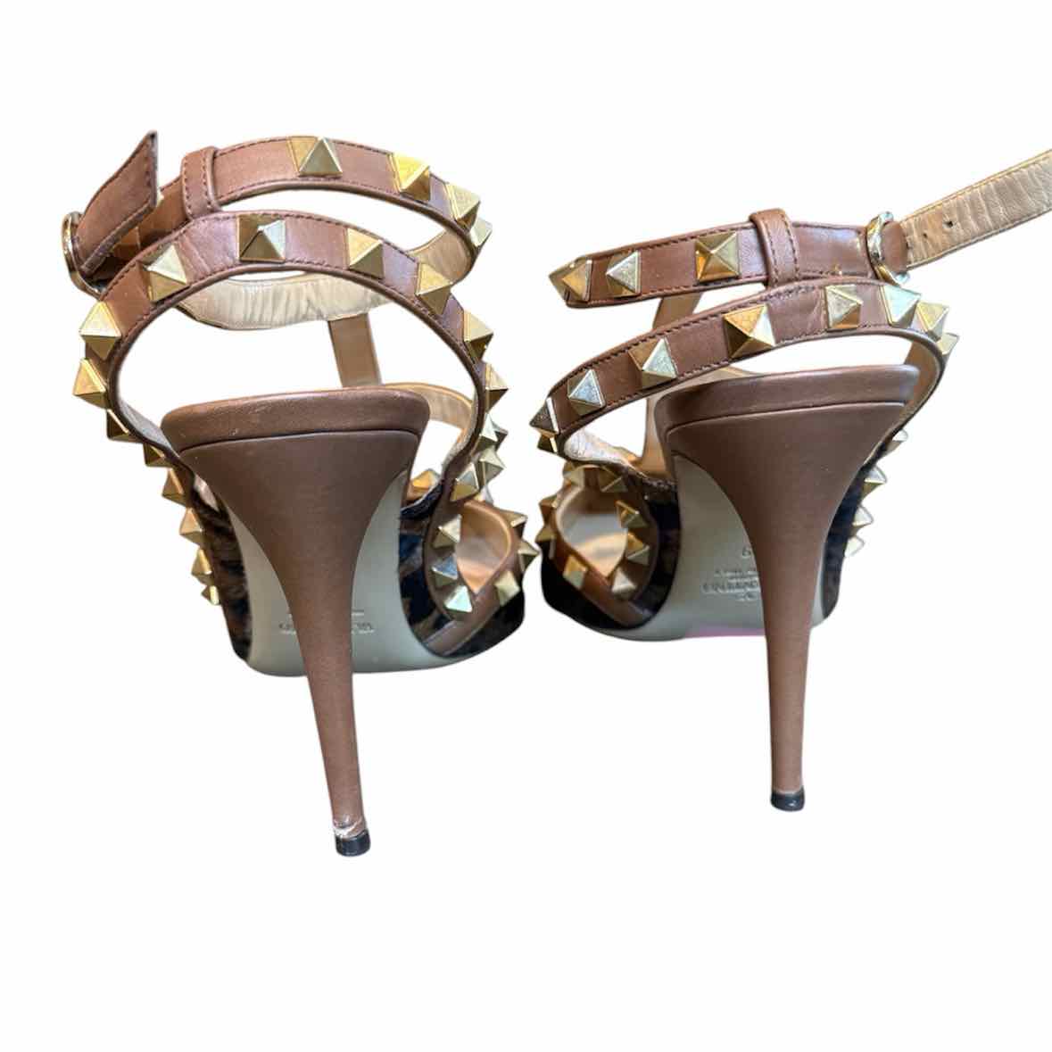 Valentino Brown and Tan Size 39 Shoes