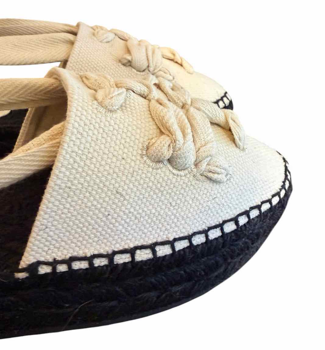 Tory Burch Natural and Black Size 9.5 Shoes