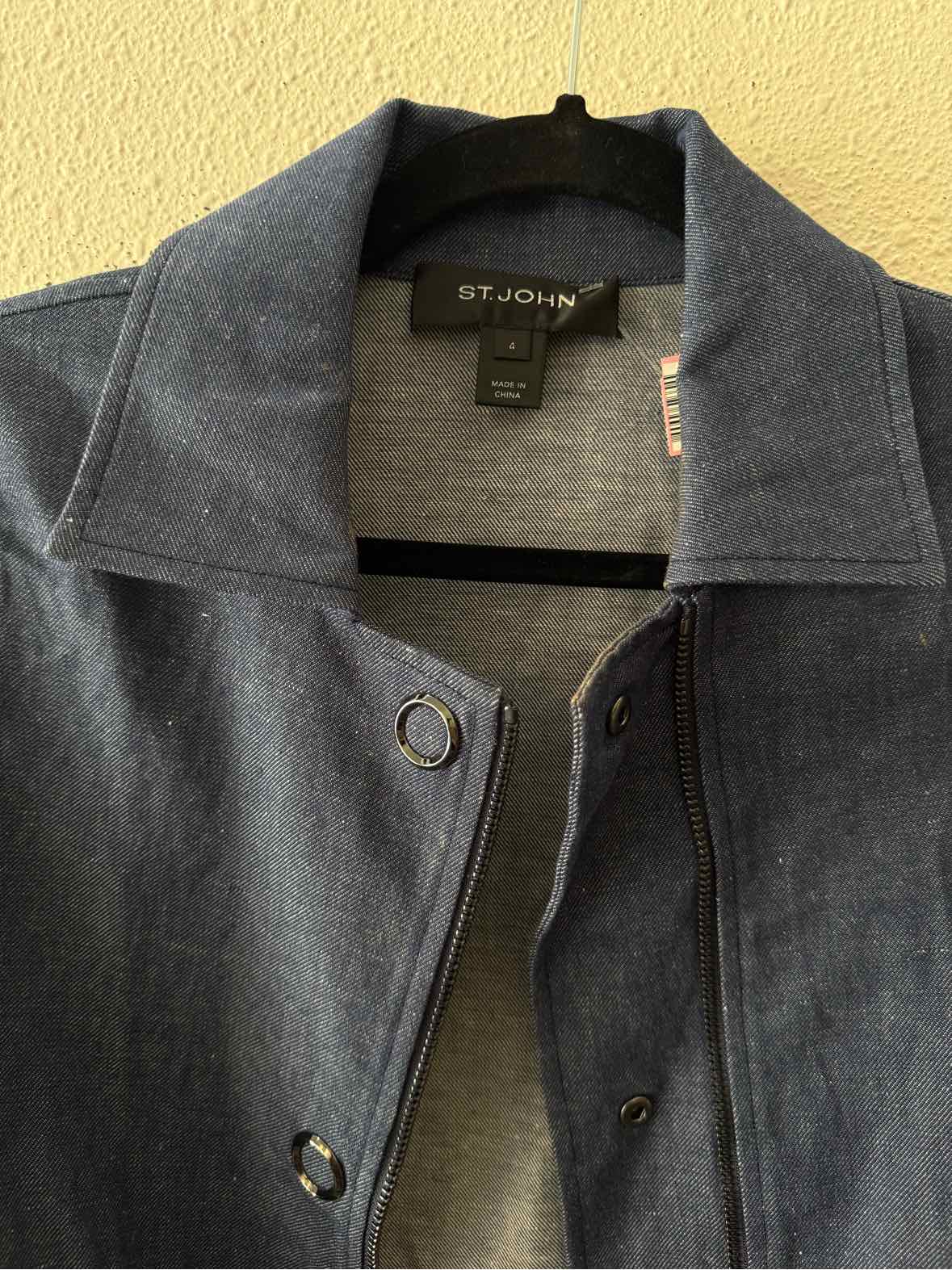 St.John Chambray Size 4 Jacket