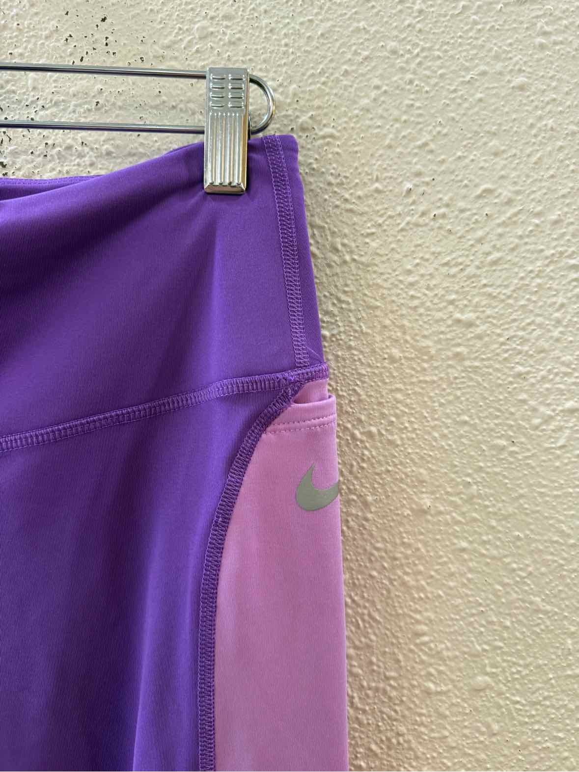 Nike Purple & lilac Size M Leggings