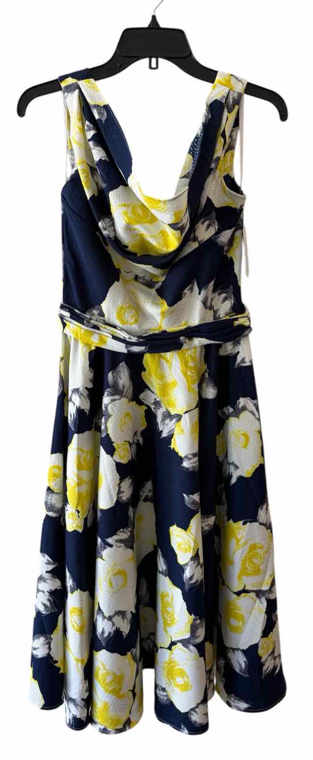 Iconic by Unique Vintage navy multi Size M Dress