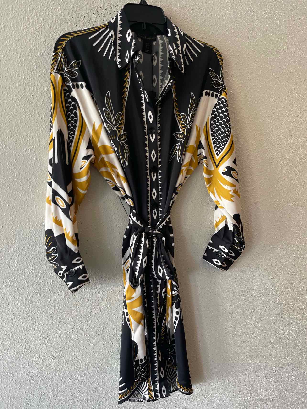 House of Harlow Cream and Black Size XS Dress