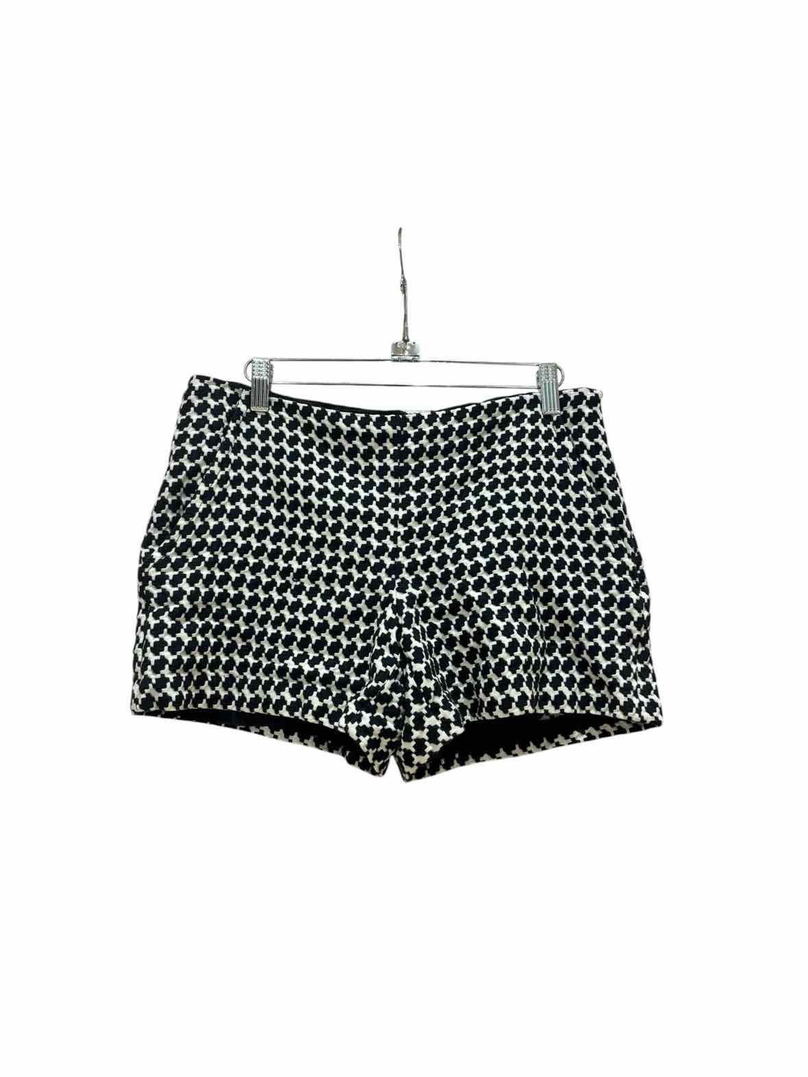 Trina Turk Black and white Size 6 Shorts