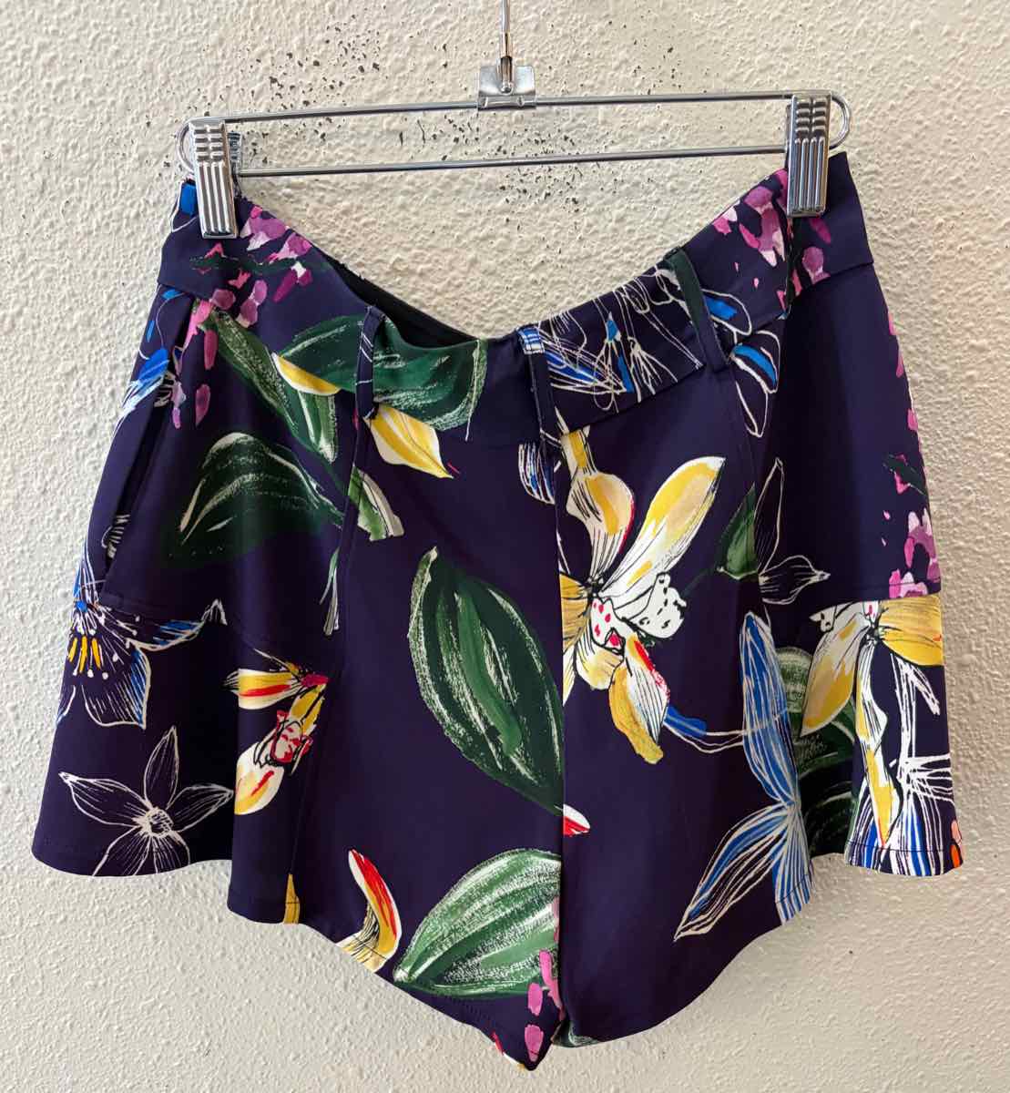 Parker Dark Purple Multi Size 2 Shorts
