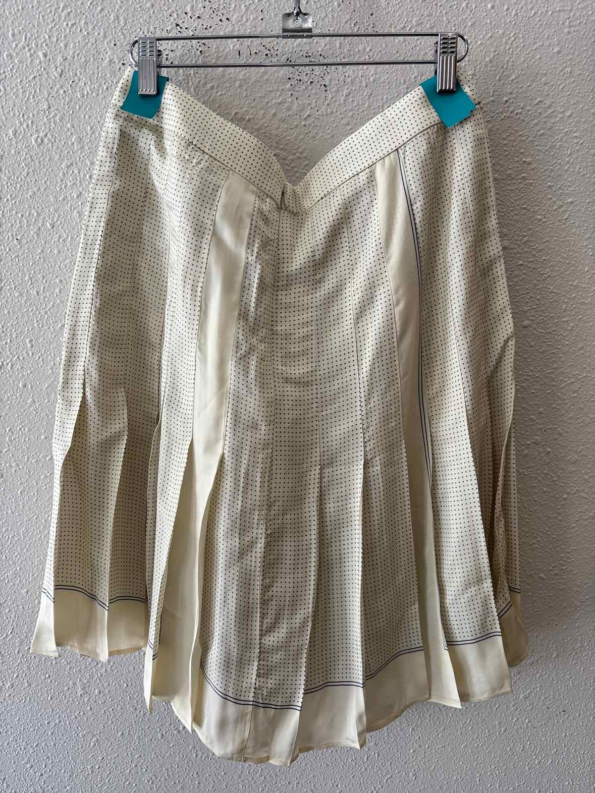 J Crew Cream and Navy Size 8 Skirt