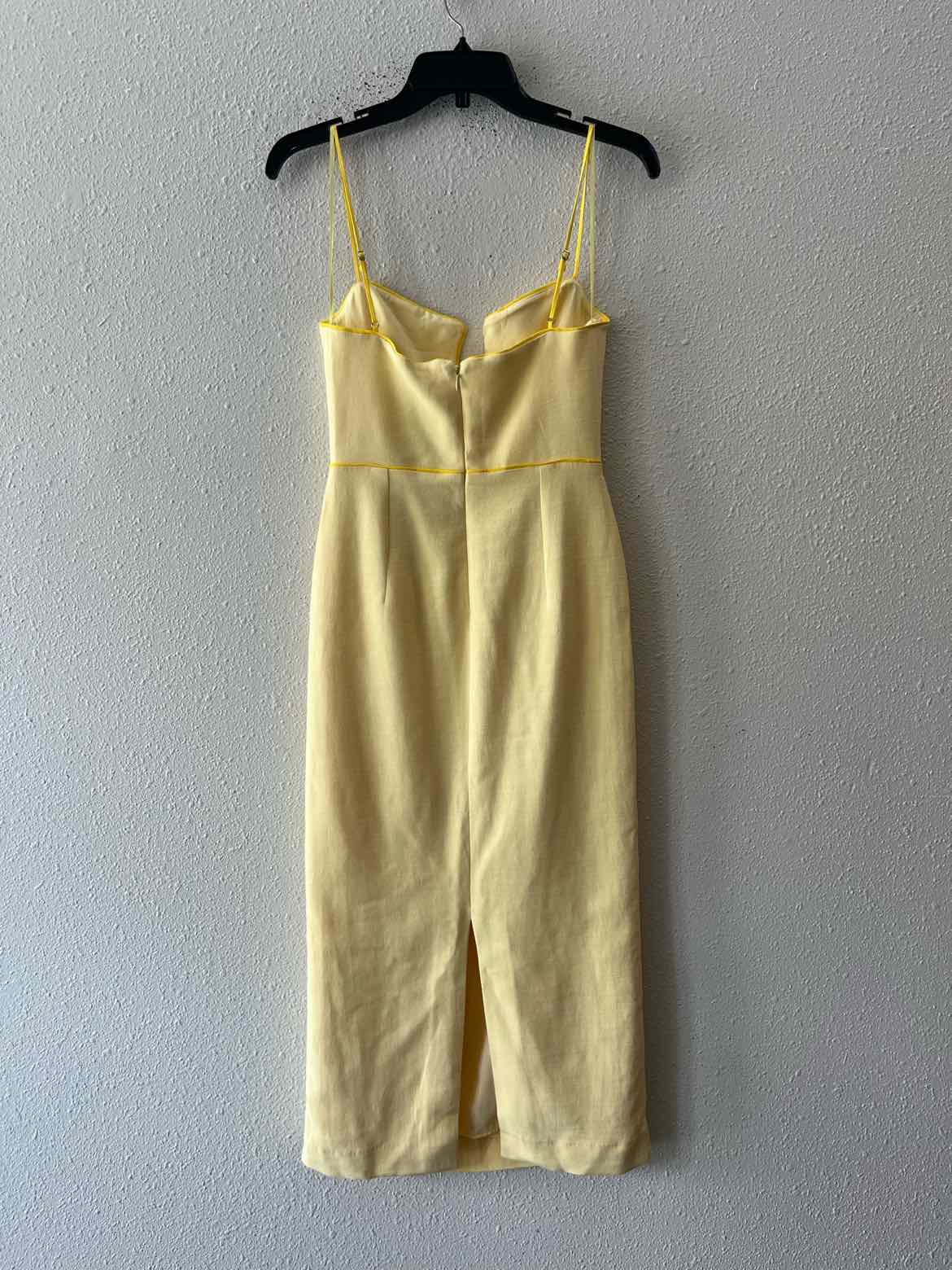 Antonio Melani Butter Yellow Size 2 Dress