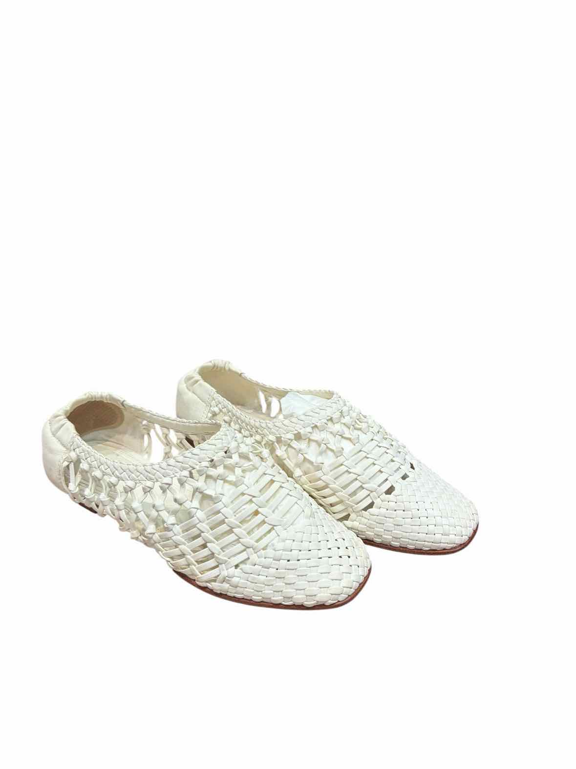 Simkhai Ivory Size 38 Flats