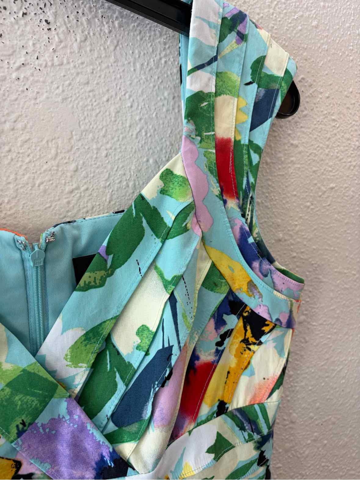 Adrianna Papell Aqua Multi Size 6 Dress