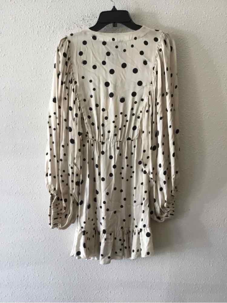 5 Progress Cream and Black Size XS Dress