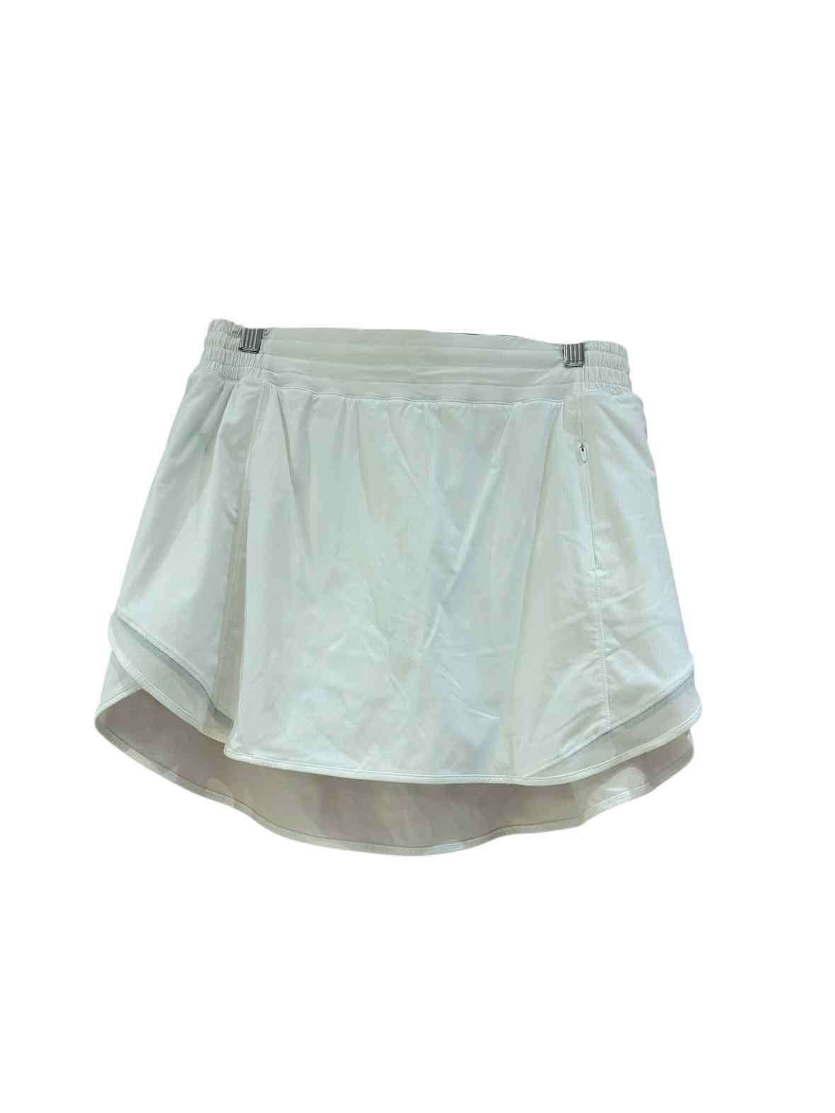 Lululemon White Size 10 Skirt