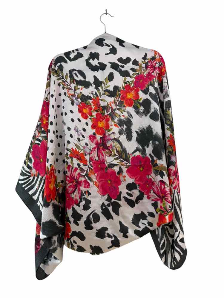 Ted Baker White and Pink Size One Size Shawl