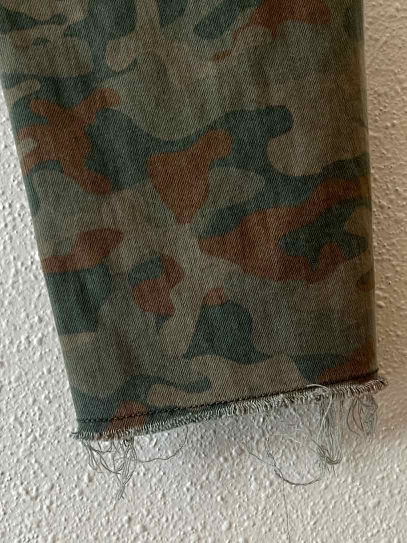 AMO Army Green Size 29 Jeans