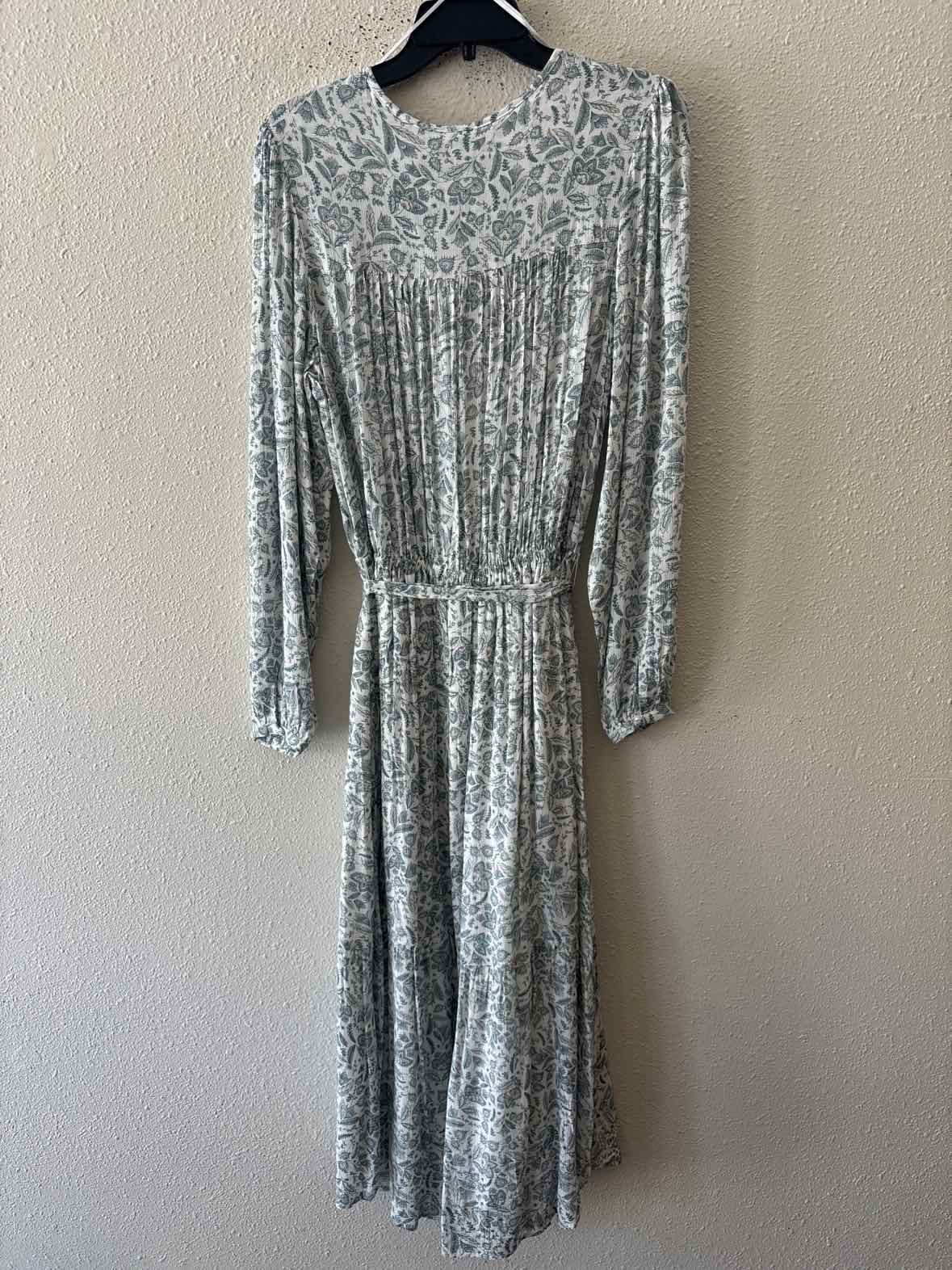 Gentle Fawn White and Green Size M Dress