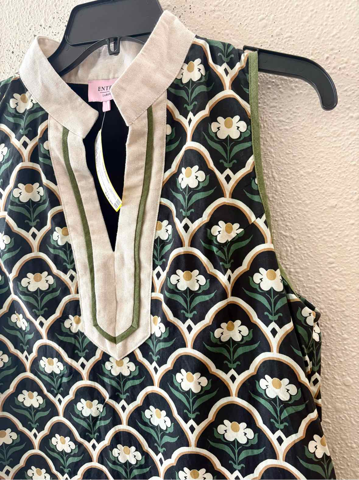 Entro Black Multi Size L Dress