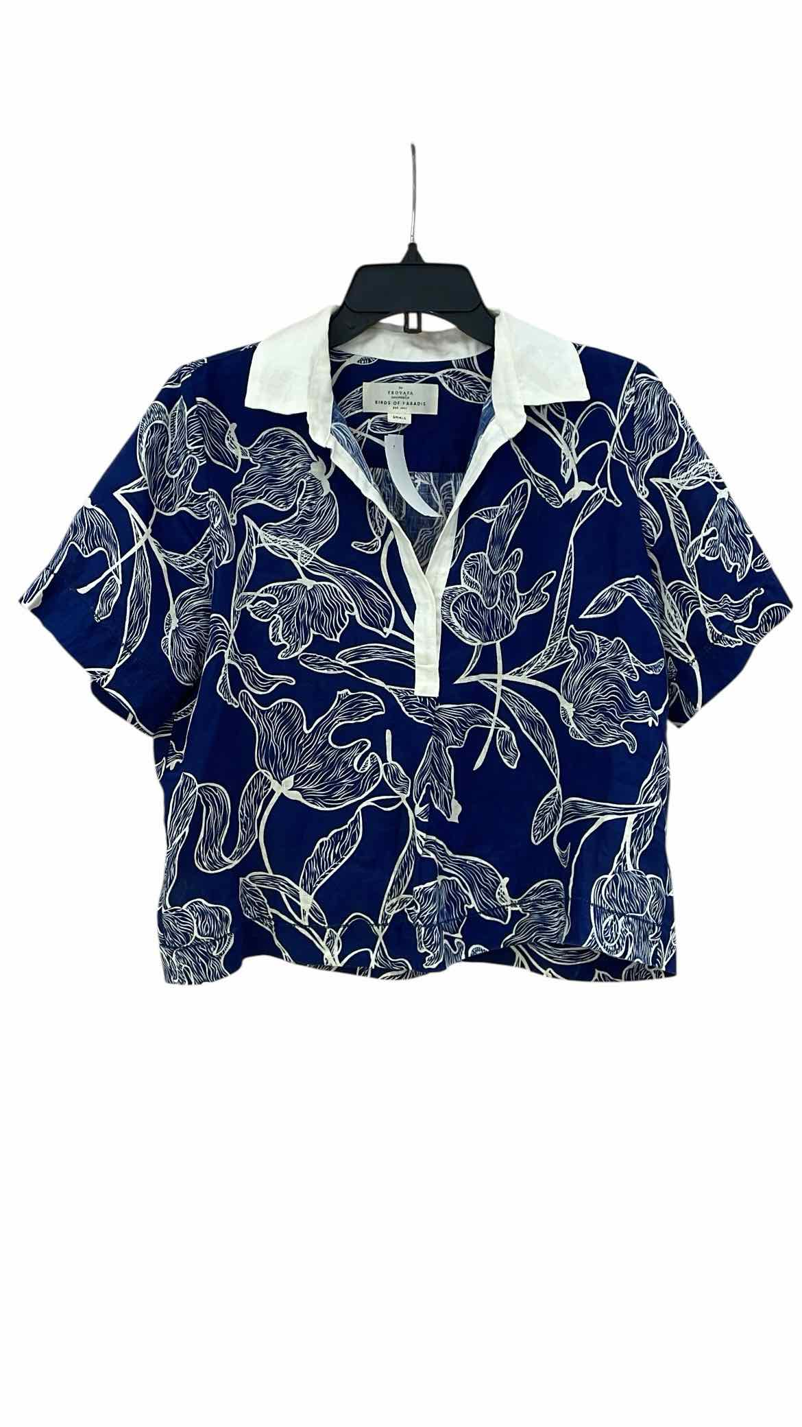 Trovata Navy and White Size S Shirt