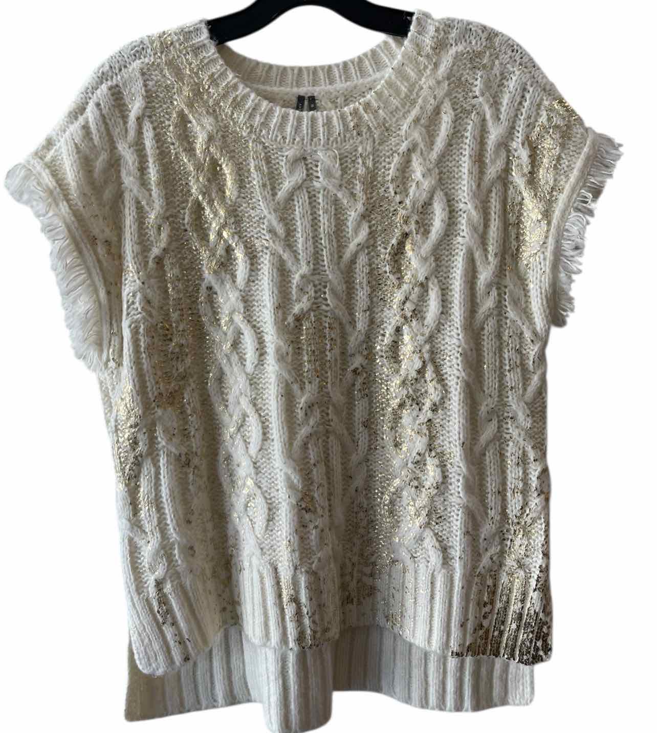 Anthropologie Cream and Gold Size XS Shirt