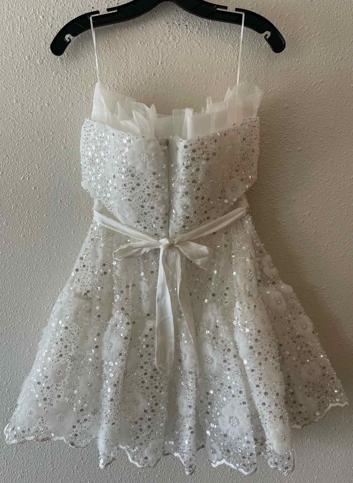 Show Me Your MuMu White Size S Dress