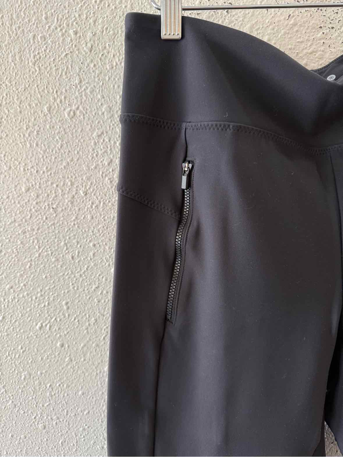 Athleta Black Size M Leggings