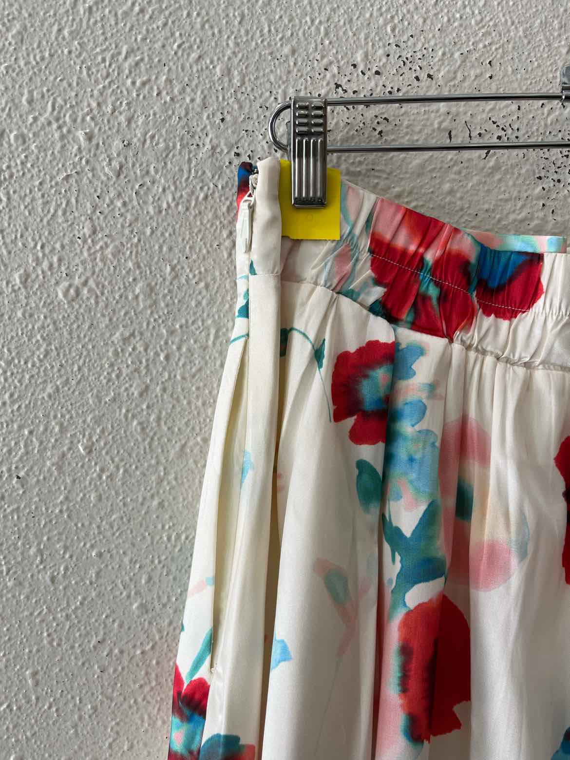Frances Valentine White Multi Size M Skirt