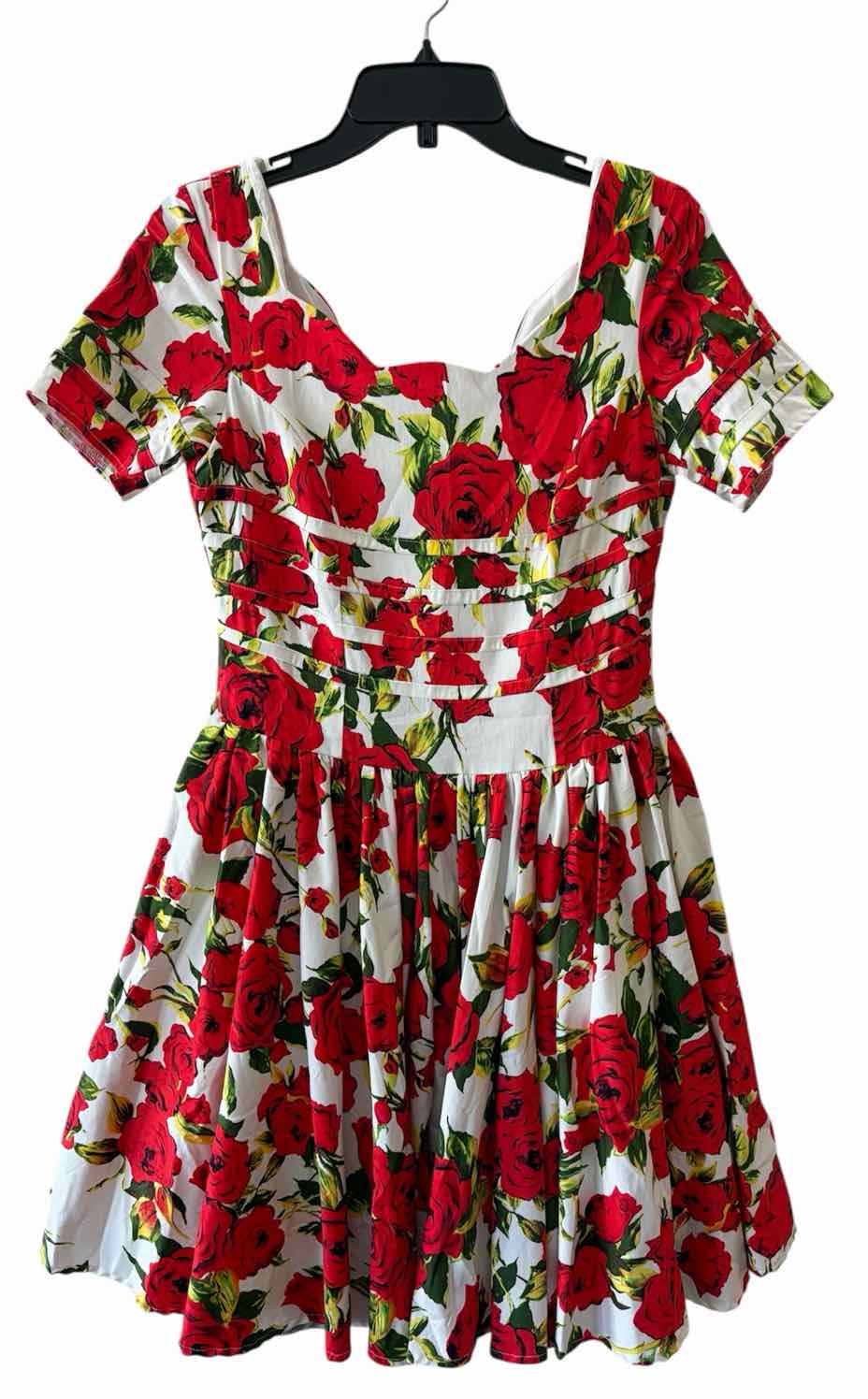 Unique Vintage White Multi Size M Dress