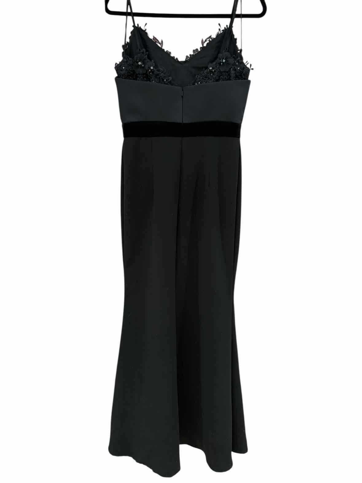 Badgley Mischka Black Size 8 Formal