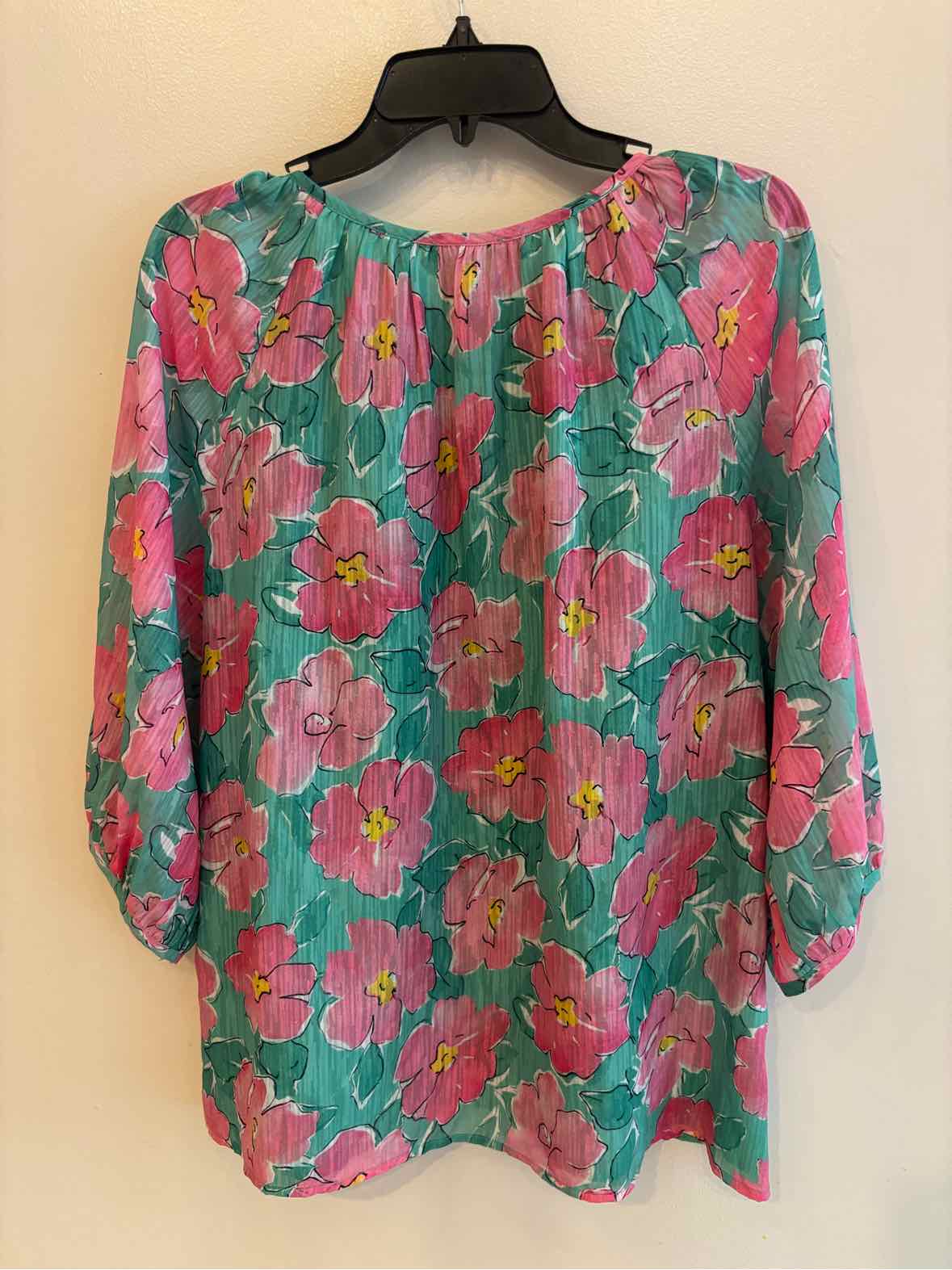 Jade Melody Tam Pink and Green Size L Shirt