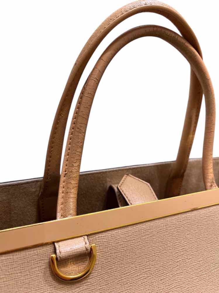 Fendi 2jours Elite Tote Beige Handbag