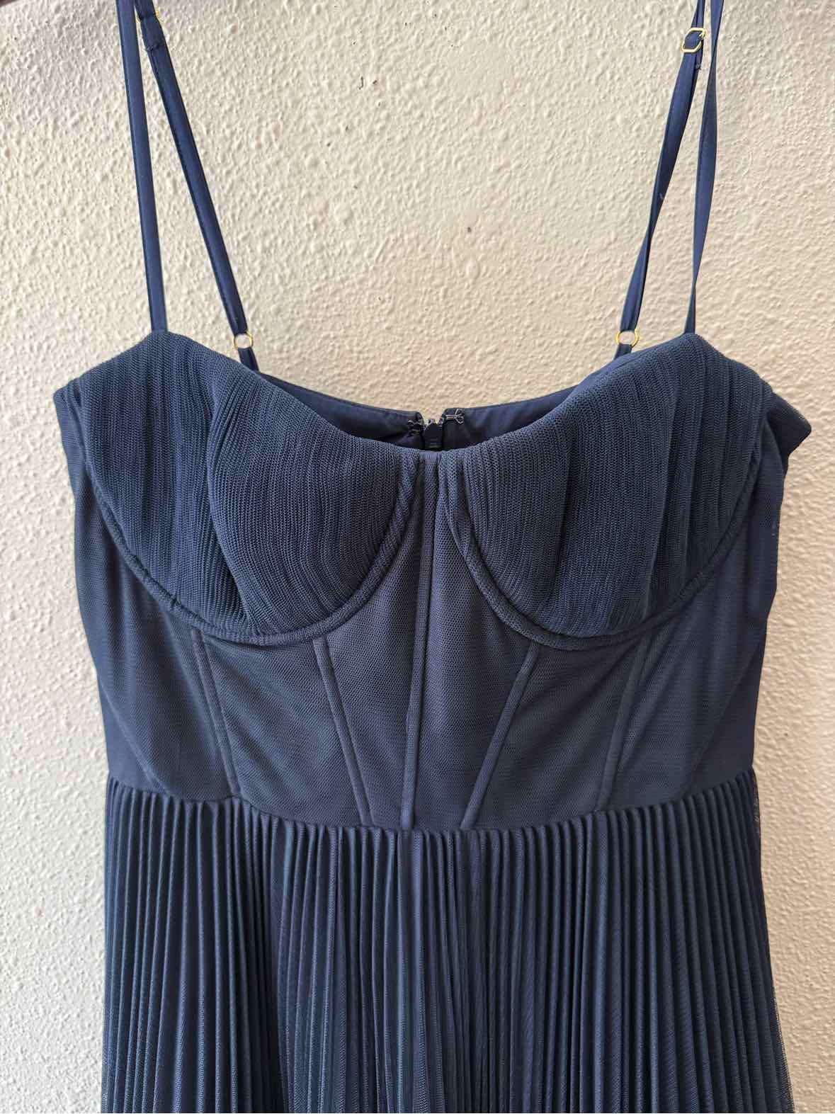 Hutch Navy Size 4 Dress
