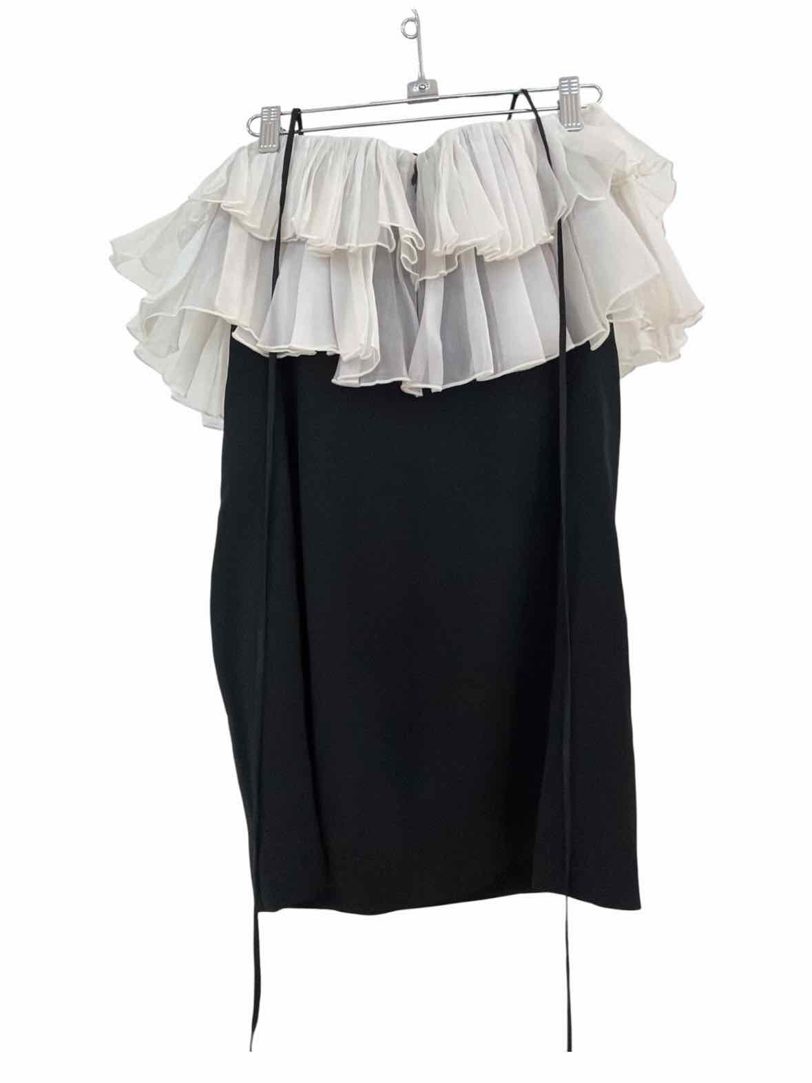 Alexis Black and white Size M Dress