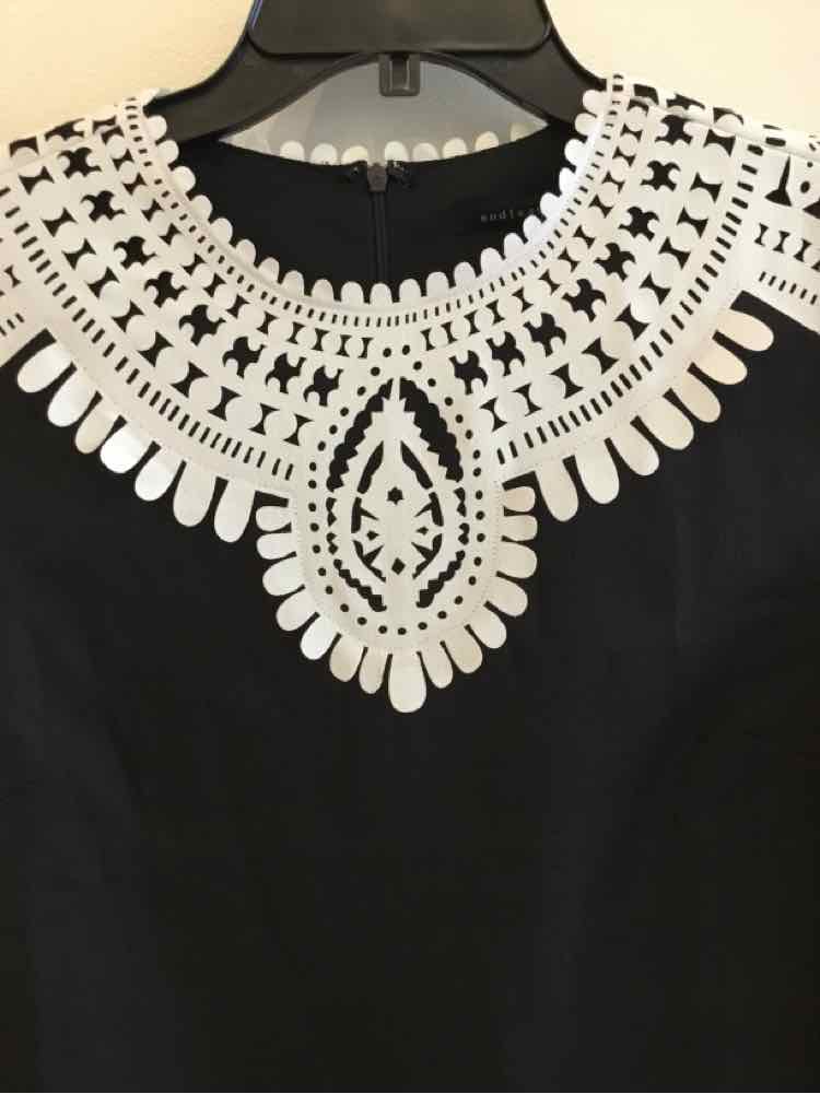 Endless Rose Black and white Size S Dress
