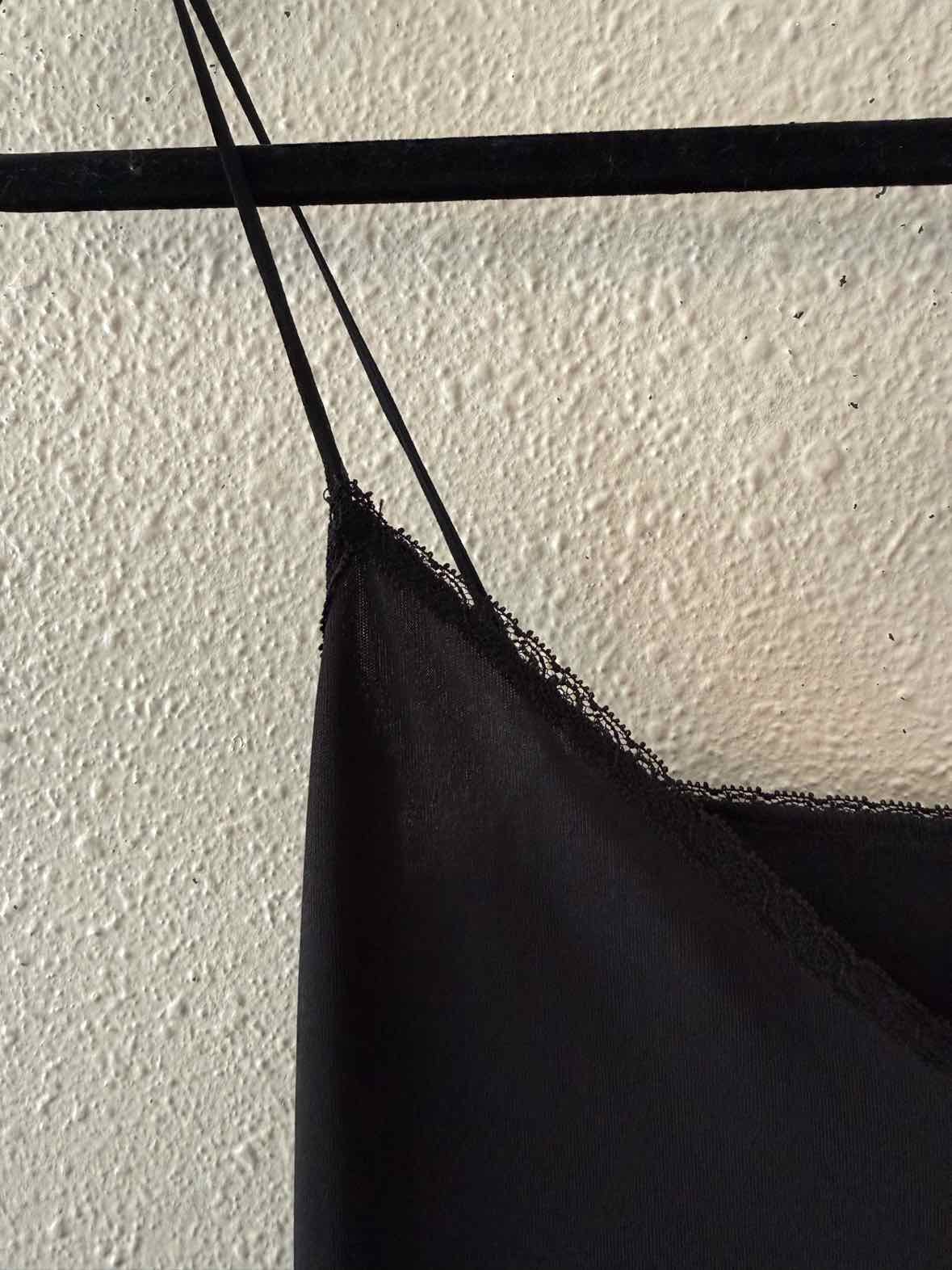 Only Hearts Black Size M Slip