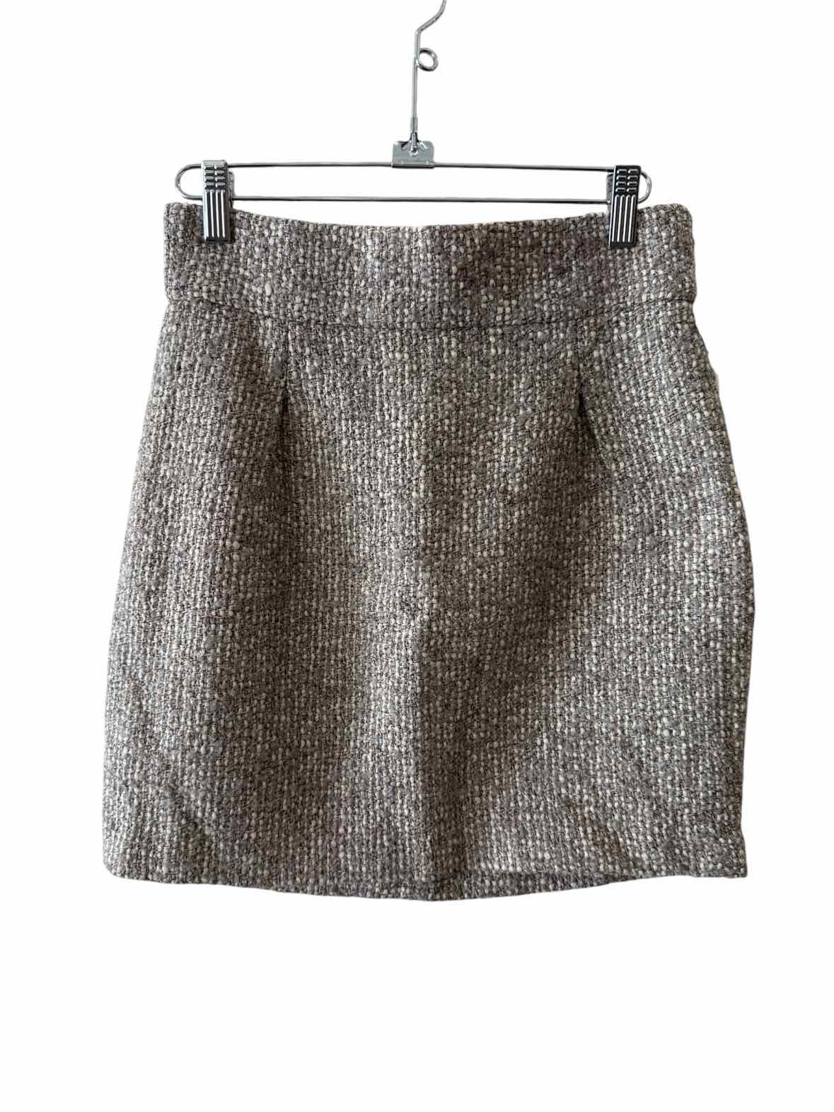 BB Dakota Beige Multi Size 6 Skirt