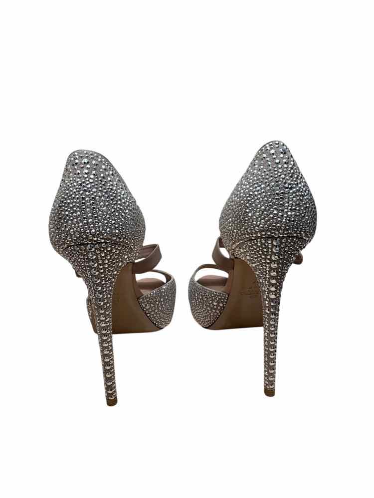 Valentino Garavani Nude Size 37 Shoes