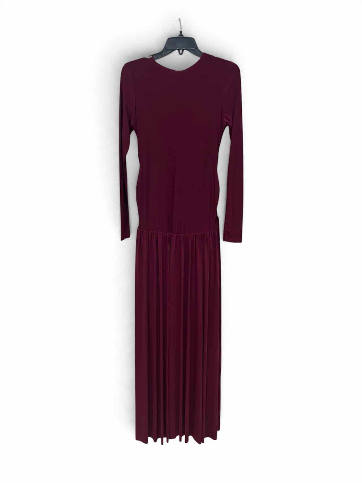 Club L Burgandy Size 4 Formal