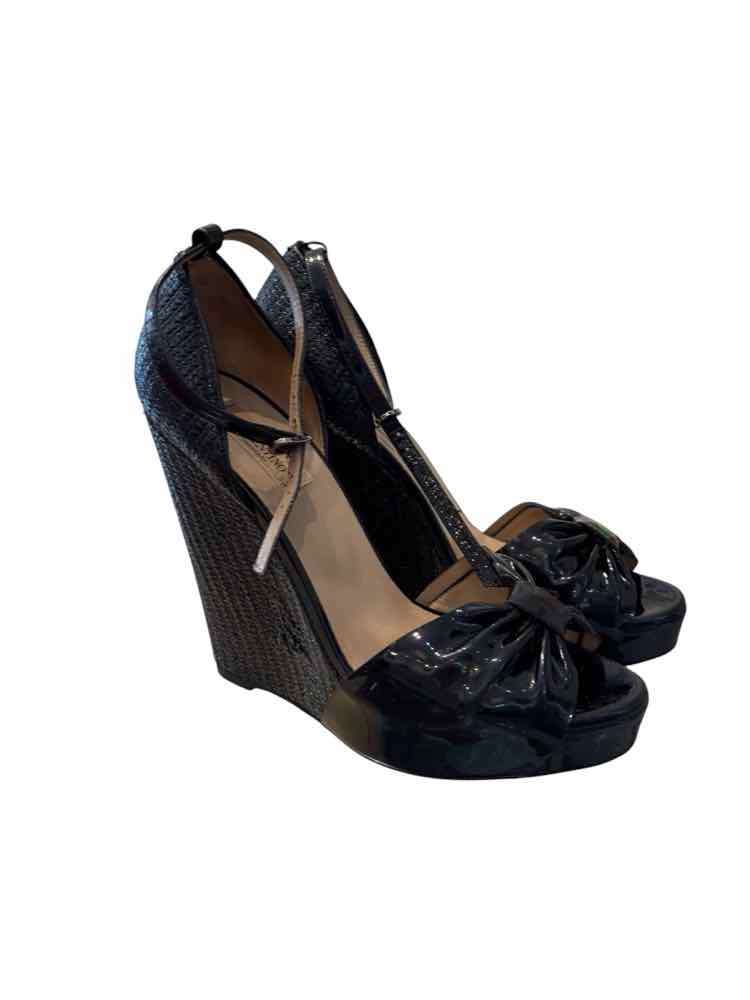 Valentino Garavani Black Size 39 Shoes