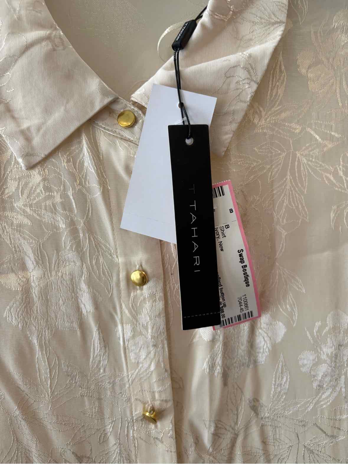 T Tahari Ivory Size L Shirt