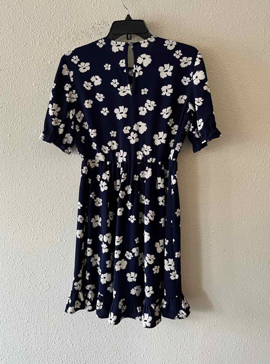 PFERDGARTEN Navy and White Size 34 Dress
