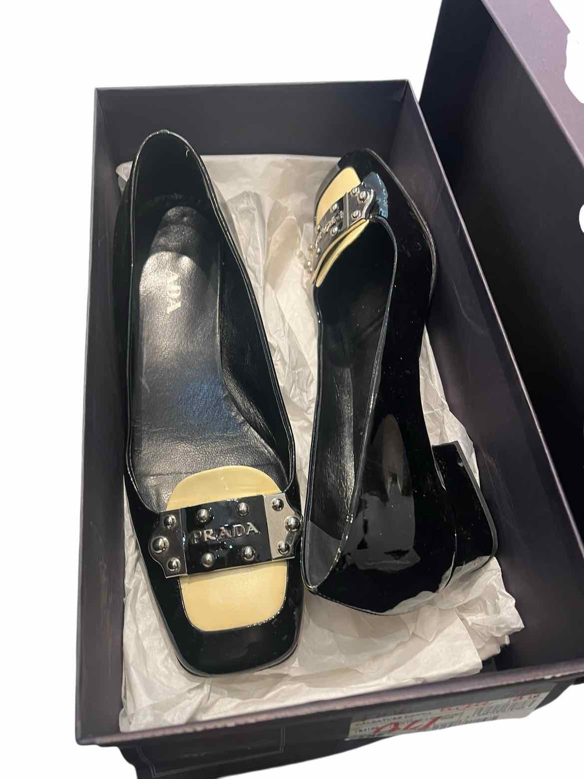 Prada Black Size 38 Shoes