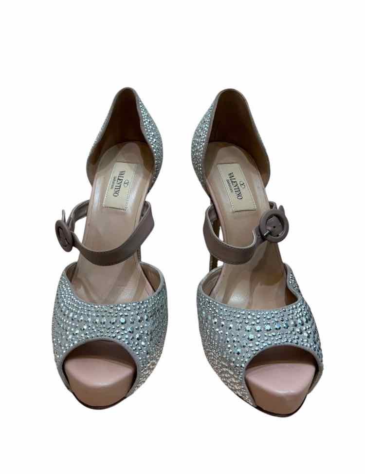 Valentino Garavani Nude Size 37 Shoes