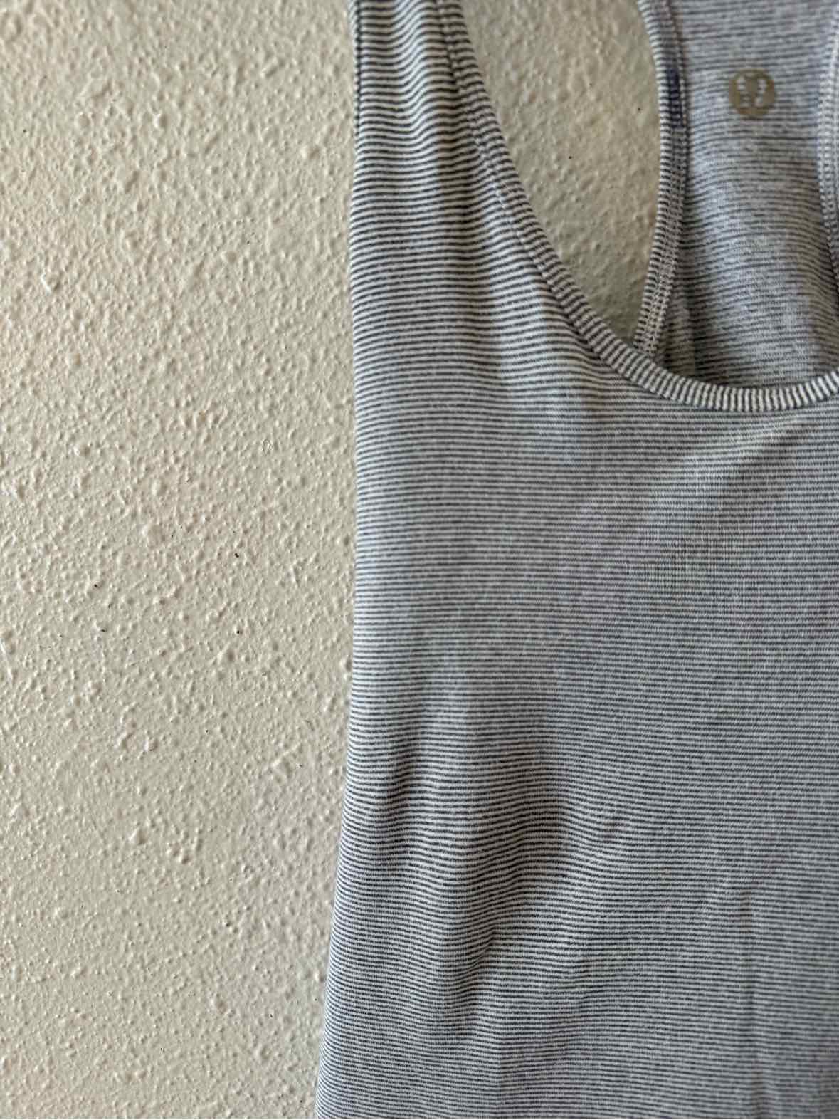 Lululemon Black & White Size No Label Tank Top