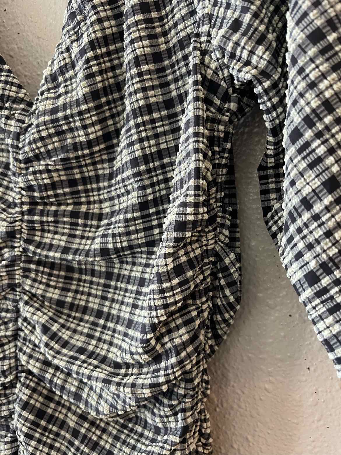 Ganni Black and white Size 34 Shirt