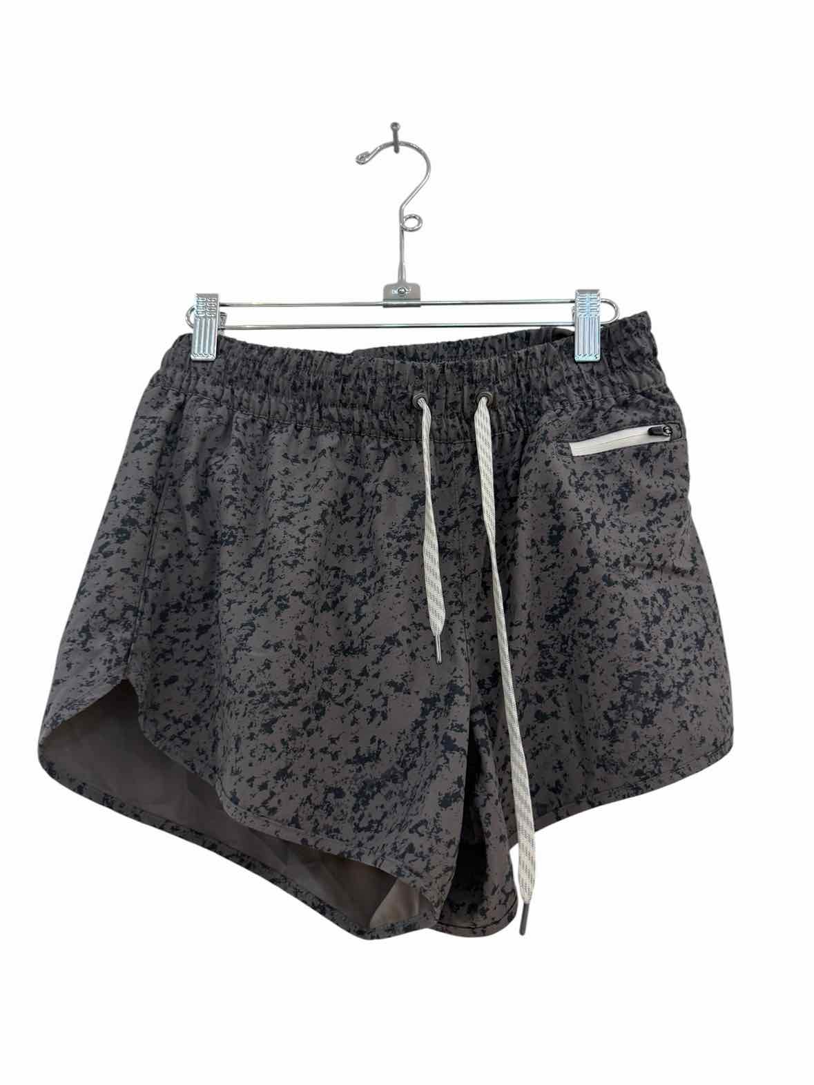 Vuori gray and black Size M Shorts
