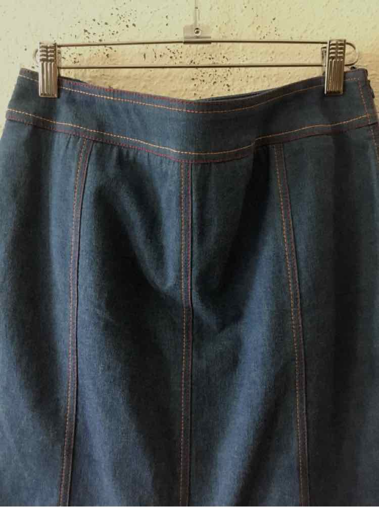Escada Chambray Size 38 Skirt